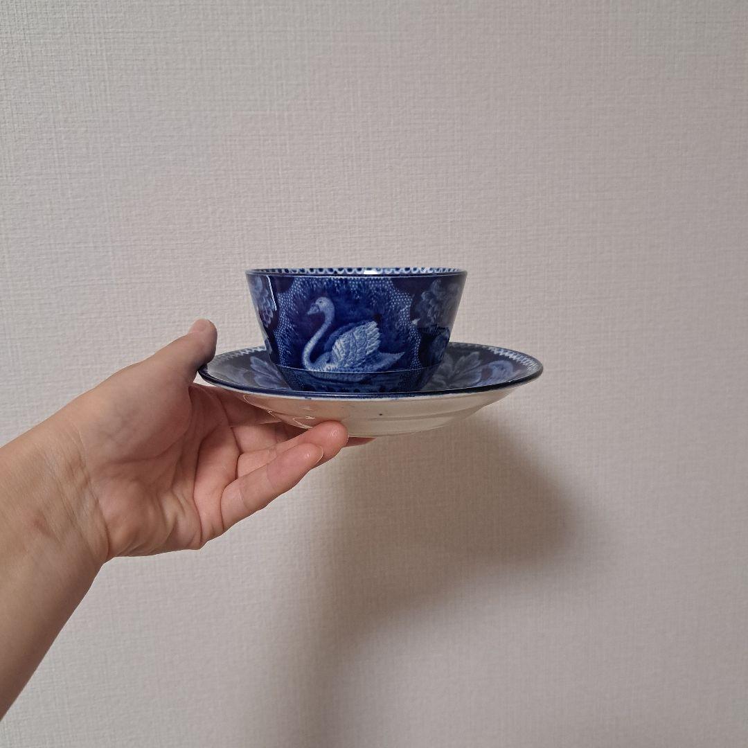 アンティーク　スタッブス ヒストリカル フロー トランスファー　カップ＆ボウル アンティークのガラスの器、豪華な型押し模様が美しいプレスドグラスの