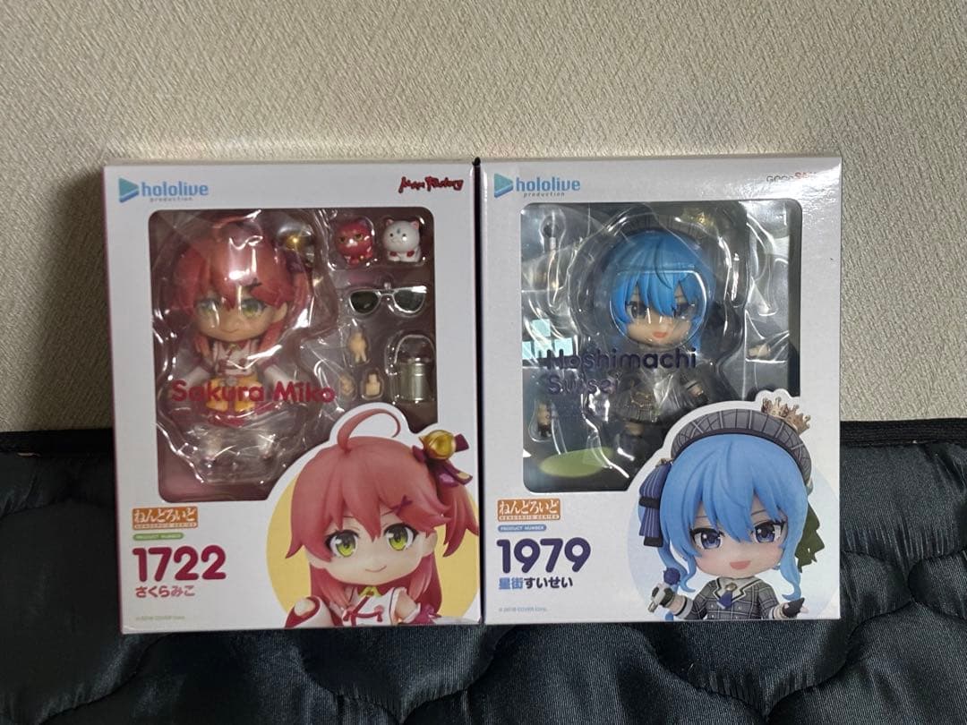 ホロライブ ねんどろいど 星街すいせい & さくらみこ 2個セット - メルカリ