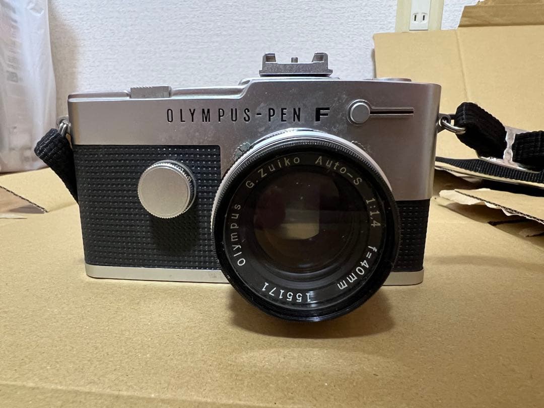 OLYMPUS-PEN F フィルムカメラ わたしのカメラ三昧 第21回 「ハーフサイズの一眼レフ OLYMPPUS PEN－F