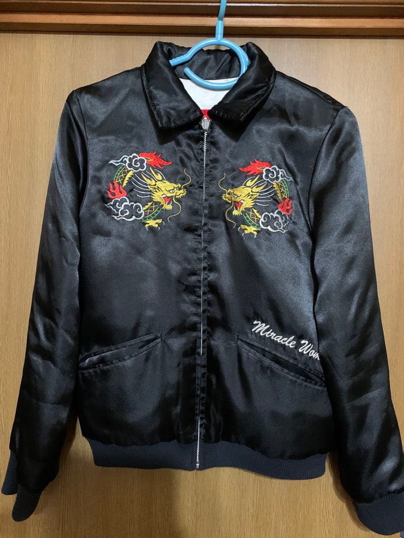 ミラクルウーマンスカジャン激レア美品!!安藤 2026年最新】Miracle Woman スカジャンの人気アイテム - メルカリ