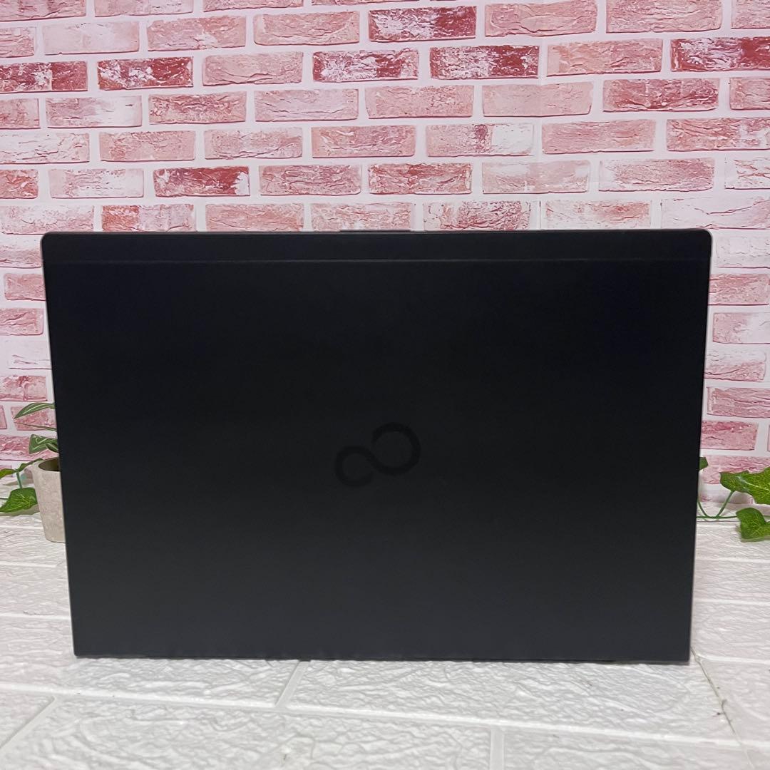 超美品SSD128GB メモリ8G☆Bluetooth 高解像度 ノートPC17