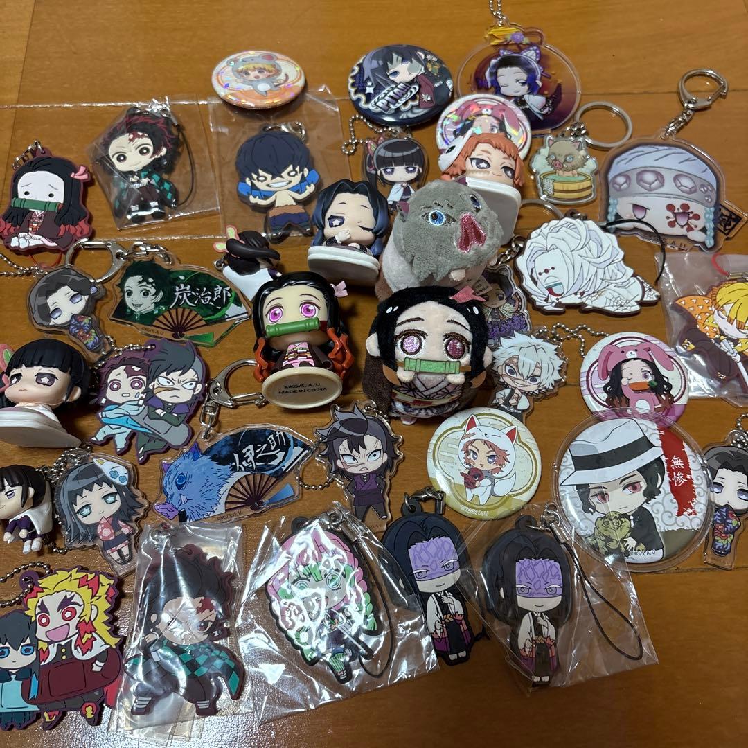 鬼滅の刃 グッズ まとめ売り✨ 2026年最新】鬼滅の刃グッズまとめ売りの人気アイテム - メルカリ