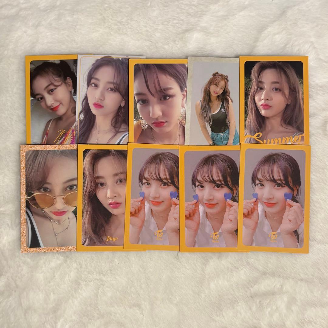 TWICEジヒョトレカセット専用ページ - メルカリ