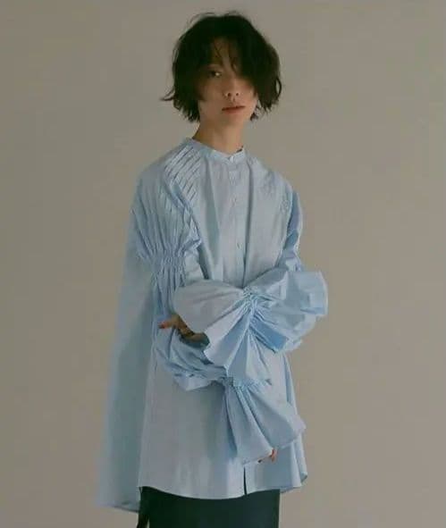 ETRE TOKYOキャンディースリーブタックシャツ - メルカリ