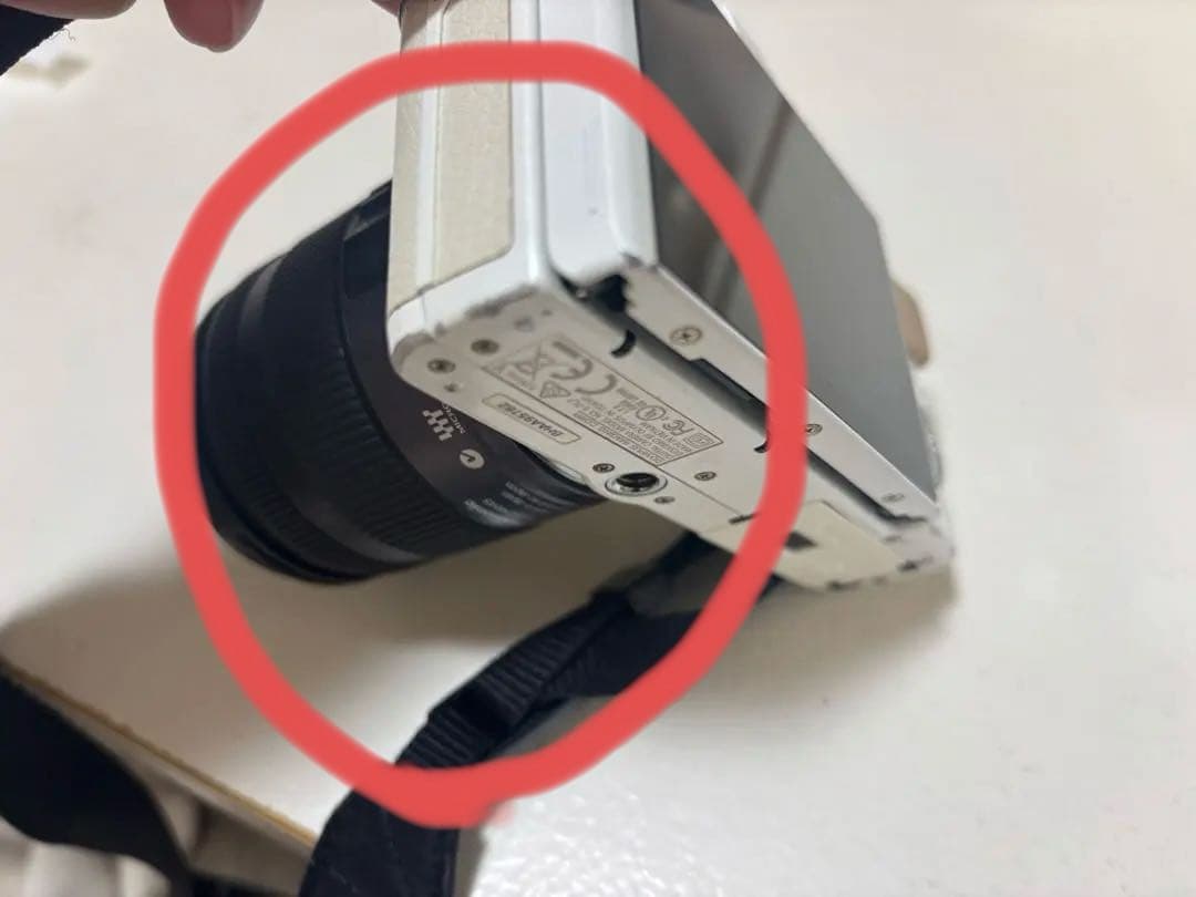 値下げ！OLIMPAS PEN Lite E-PL7 中古品 レンズLUMIX - メルカリ