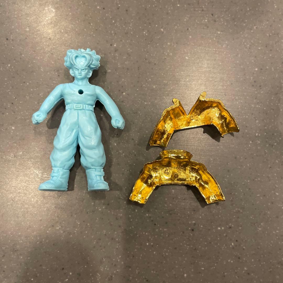 ドラゴンボール ドラ消し フルメタル トランクス 金色 消しゴム - メルカリ