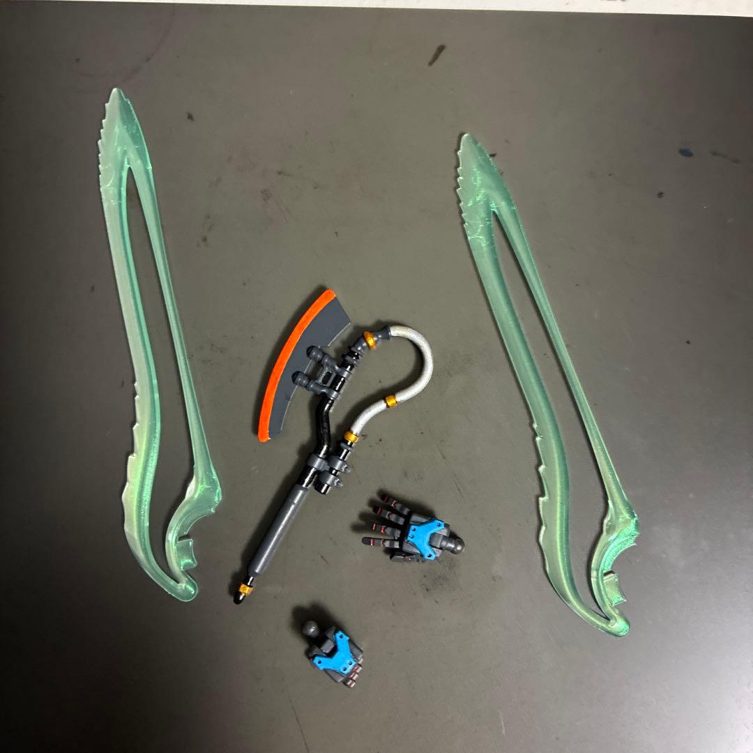 HG ジークアクス 塗装 完成品 ＋ジャイアントガトリングセット www