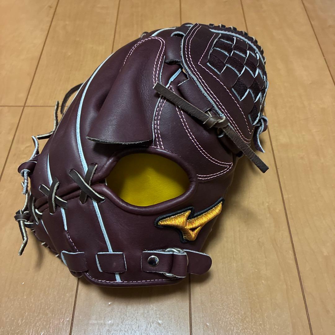 ミズノプロ　投手用グラブ　石川モデル　軟式用 ミズノ投手用グローブ石川モデル（野球用品） | スポーツ のおすすめ