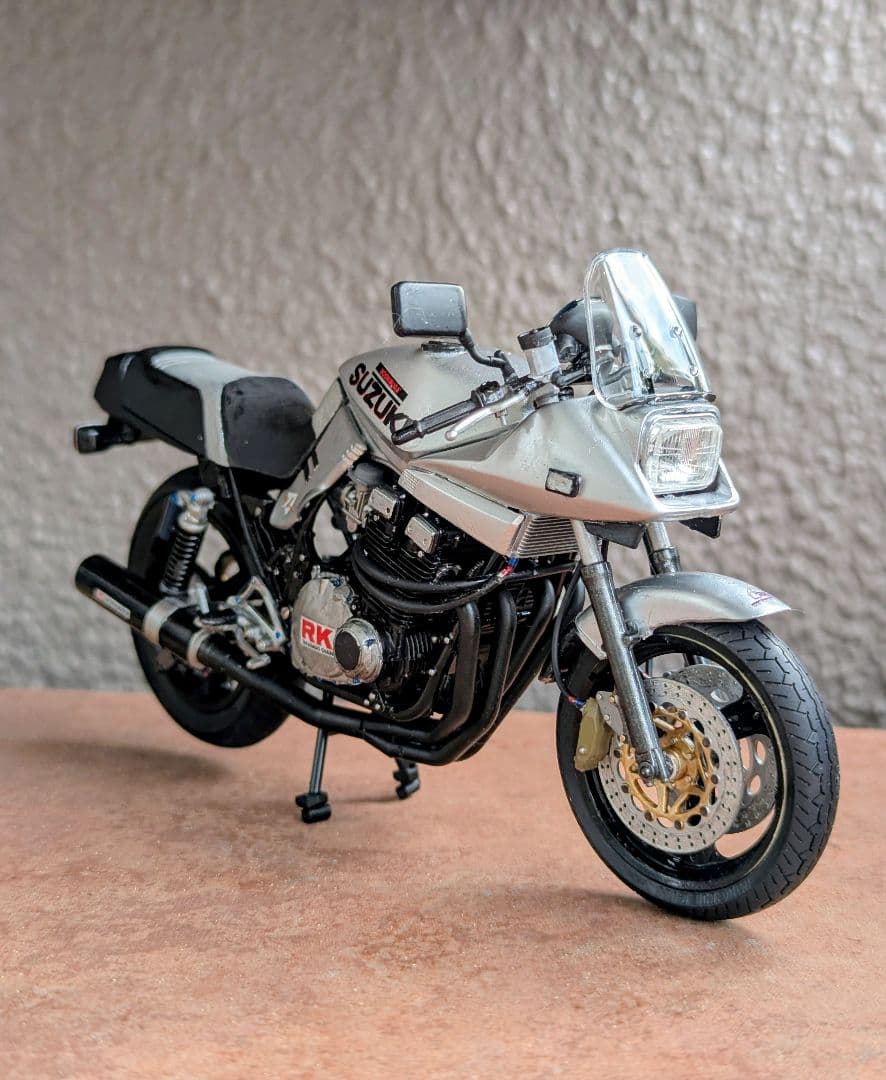 タミヤ1/12スズキカタナ改バイクプラモデル - メルカリ