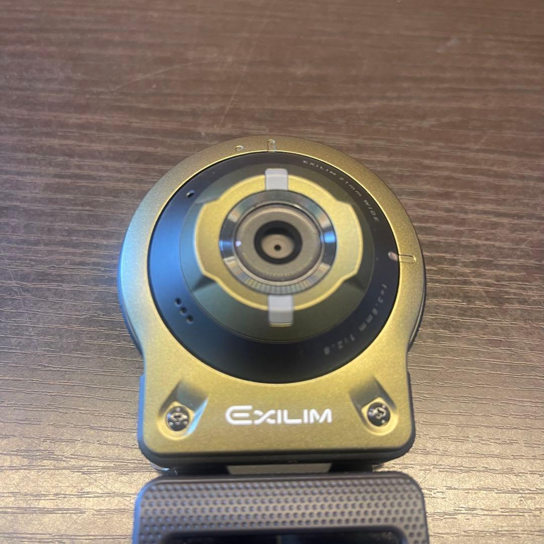 ST25 美品！【CASIO】デジタルカメラ EXILIM EXFR10EO