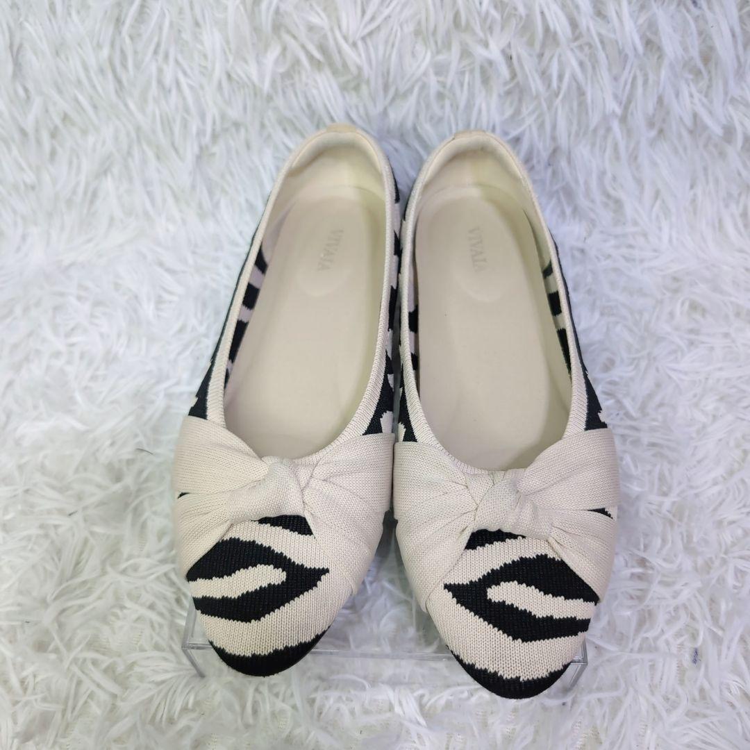 ✨️VIVAIA✨️Bibi フラットシューズ ホワイトタイガー柄 24.5cm