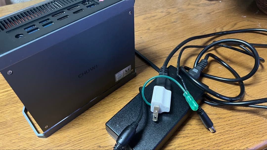 CHUWI ミニPC HiGame ACアダプター付き CHUWI ミニPC HiGame ACアダプター付き Chuwi HiGame PC review: small