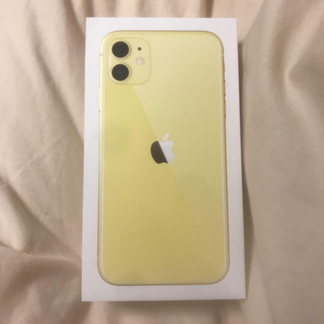 iPhone 11 外箱 イエロー256GB - メルカリ