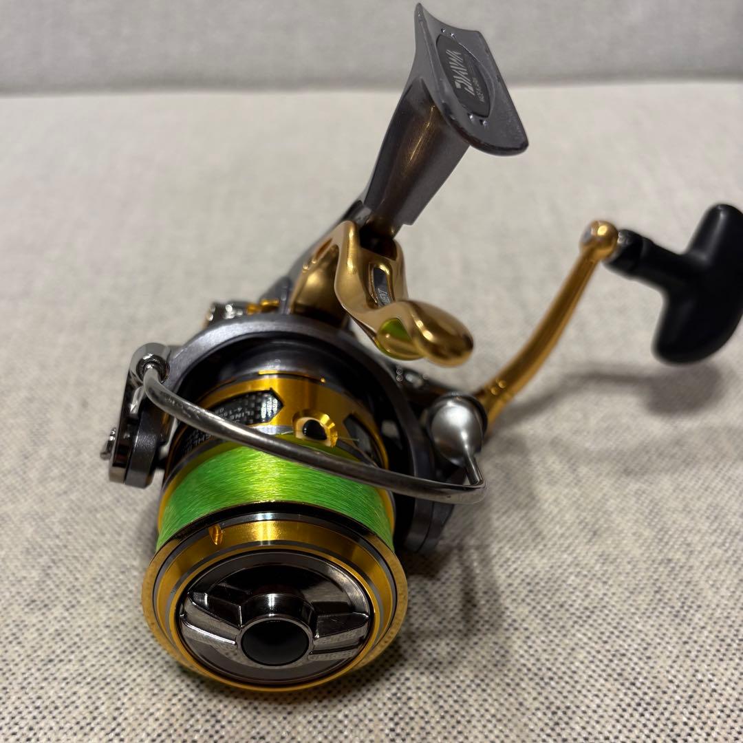 ダイワ 12トーナメント iso 磯 3000SHLBD12トーナメントISO 3000SH-LBD