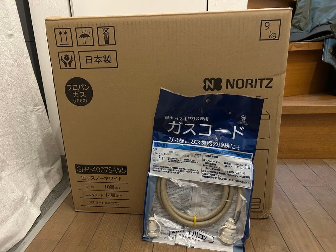 NORITZ ガスファンヒーター GFH-4007S-W5 ガスコード付き！ - メルカリ