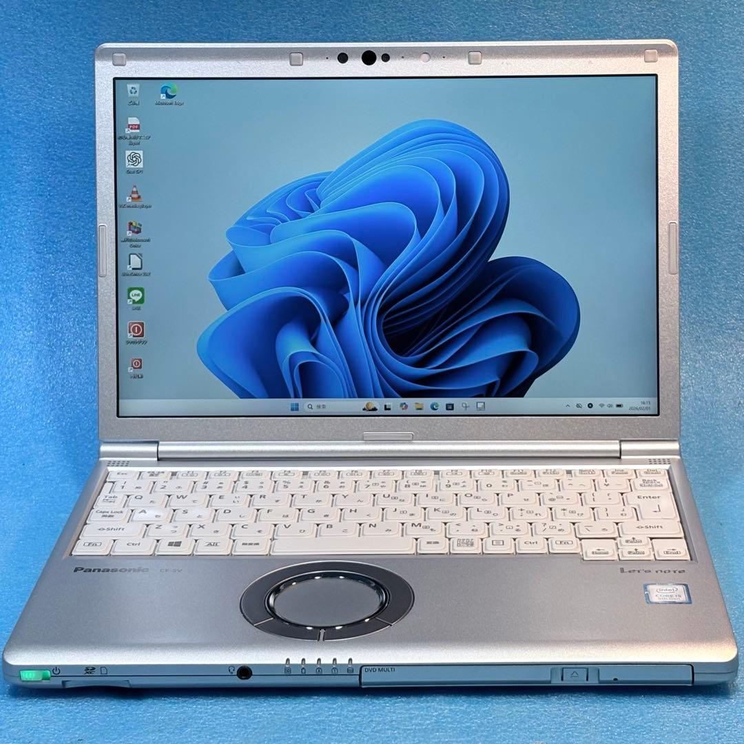 【軽量988g✨】ノートパソコン レッツノートDVDドライブ、初心者マニュアル付 12.1型・光学式ドライブ内蔵で世界最軽量 約929g!! レッツノート SZ5