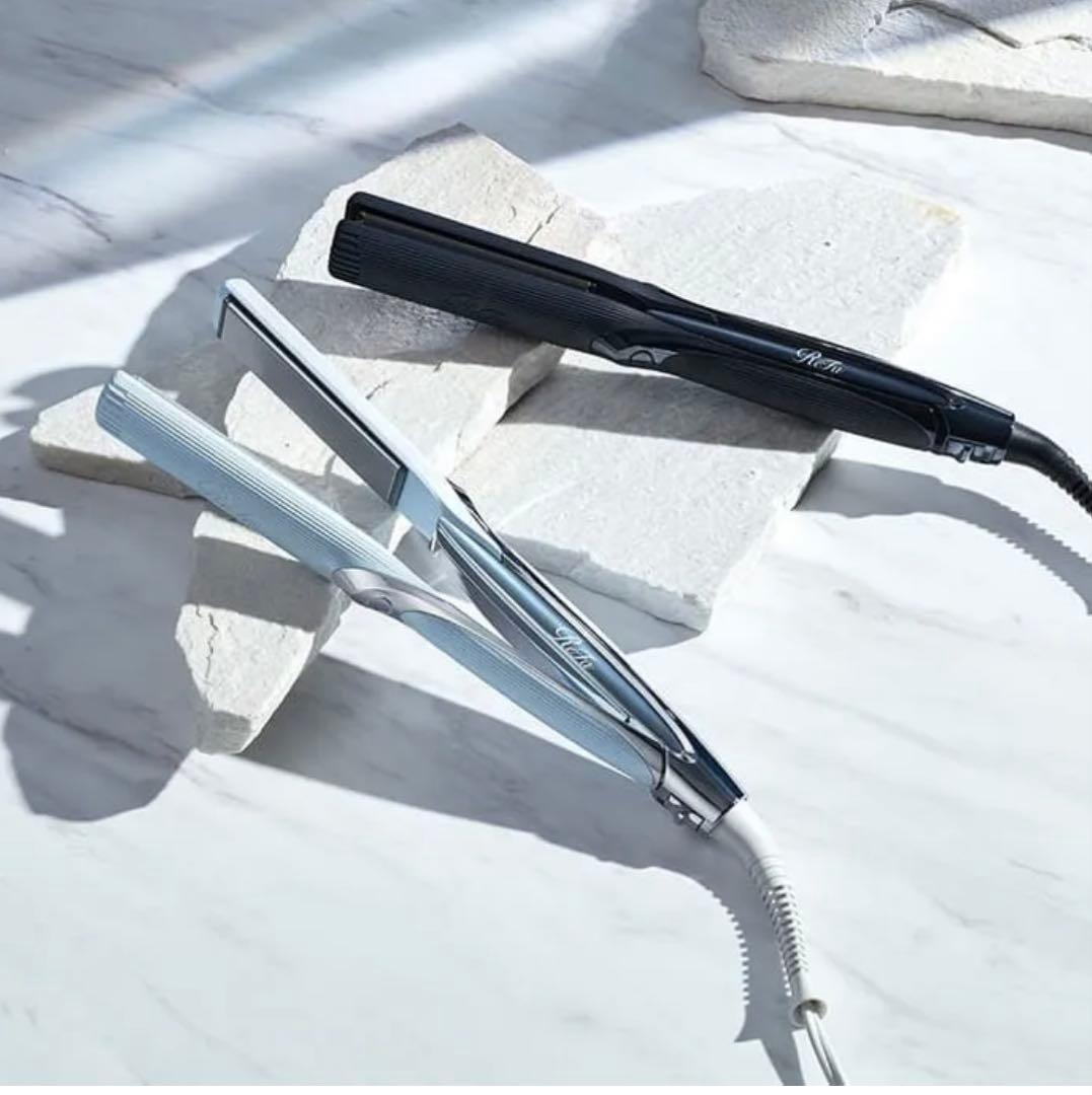 ReFa STRAIGHT IRON PRO （ブラック） ReFa STRAIGHT IRON PRO AC100V-240V – WAFUU JAPAN
