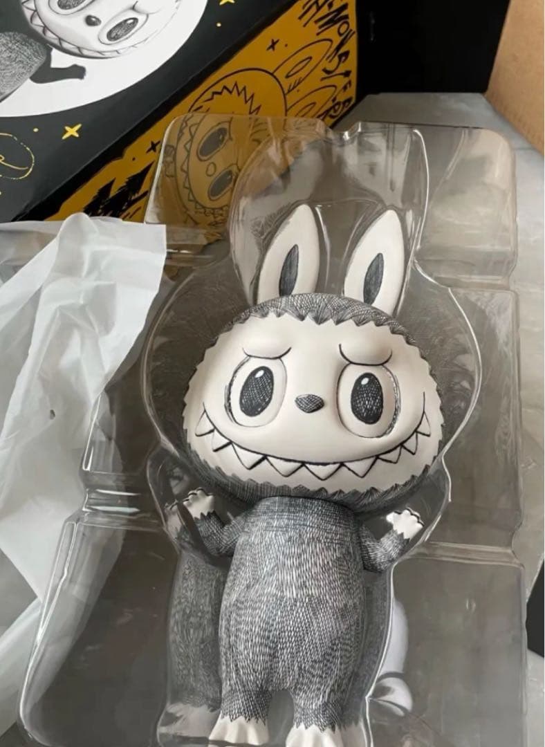 THE MONSTERS MEGA LABUBU sketch 400%