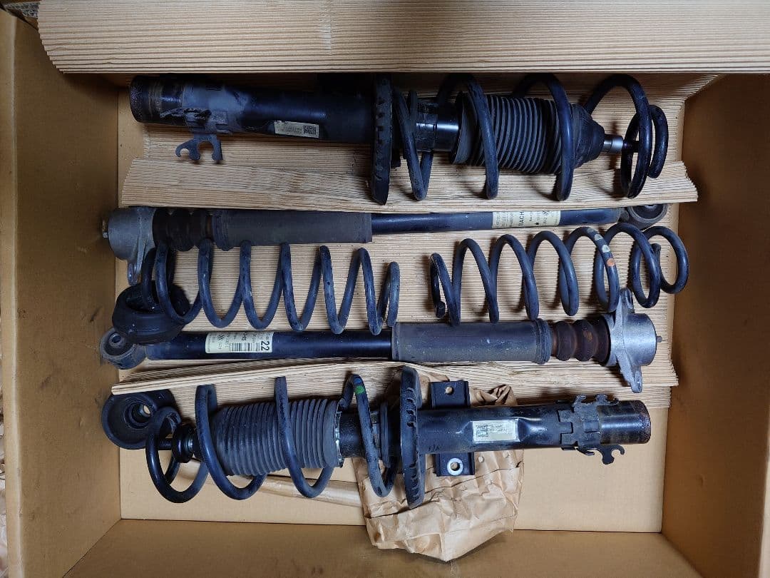 フォルクスワーゲン　ポロ　GTI　6R　純正サスペンション　ショックアブソーバー 6r ポロ ショック 車用サスペンション」の人気商品一覧 | 安い商品を