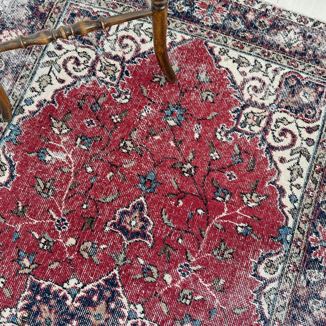 トルコ ヴィンテージラグ A126 ダークレッド ネイビー ターコイズ