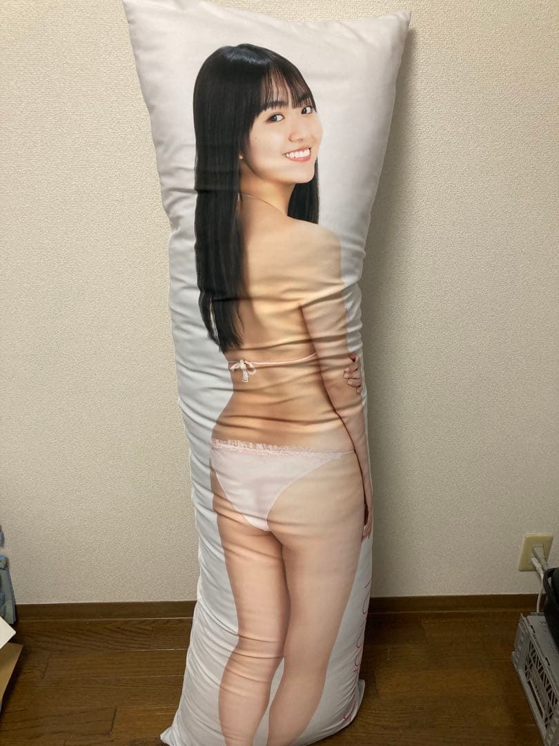 豊田ルナ 抱き枕 - メルカリ