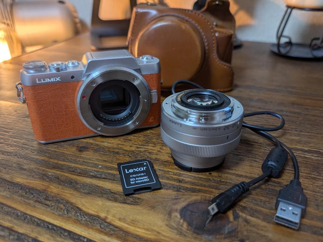 Panasonic LUMIX DMC-GF8 レンズキット 美品 ほぼ未使用 - メルカリ