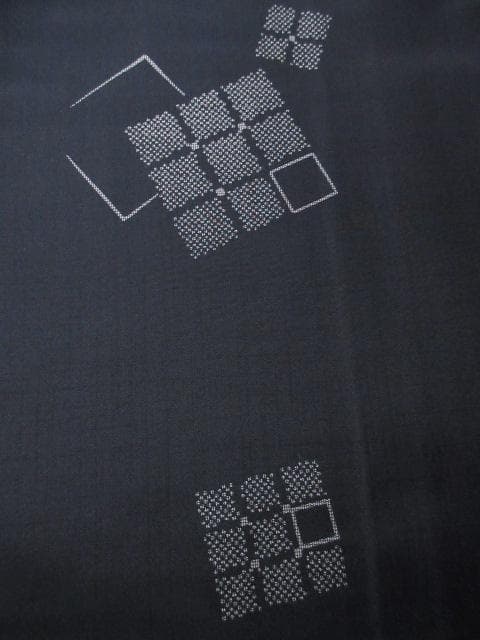 未着用に近い！本場縞大島＊本場大島紬＊黒＊飛び柄＊訪問着