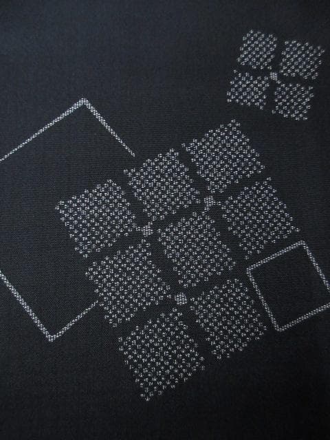 未着用に近い！本場縞大島＊本場大島紬＊黒＊飛び柄＊訪問着