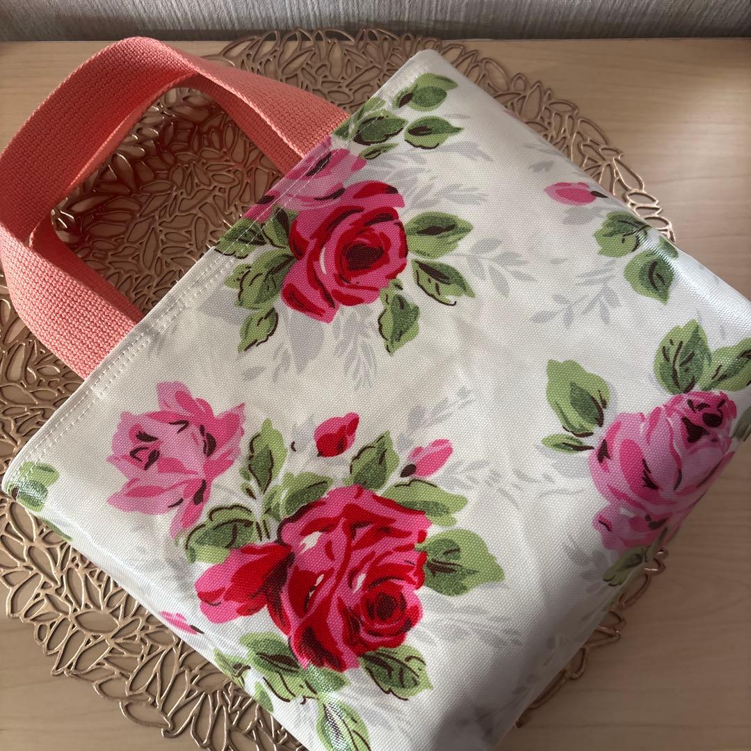 キャス・キッドソン 薔薇柄ラミネート生地 ミニトートバッグ】 - メルカリ