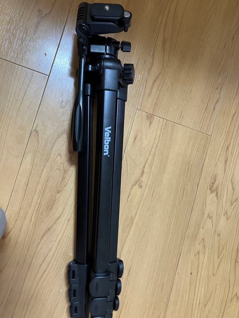 ベルボン Velbon三脚5段全高135.5cm 縮長29.5cm 脚径21mmの通販はau