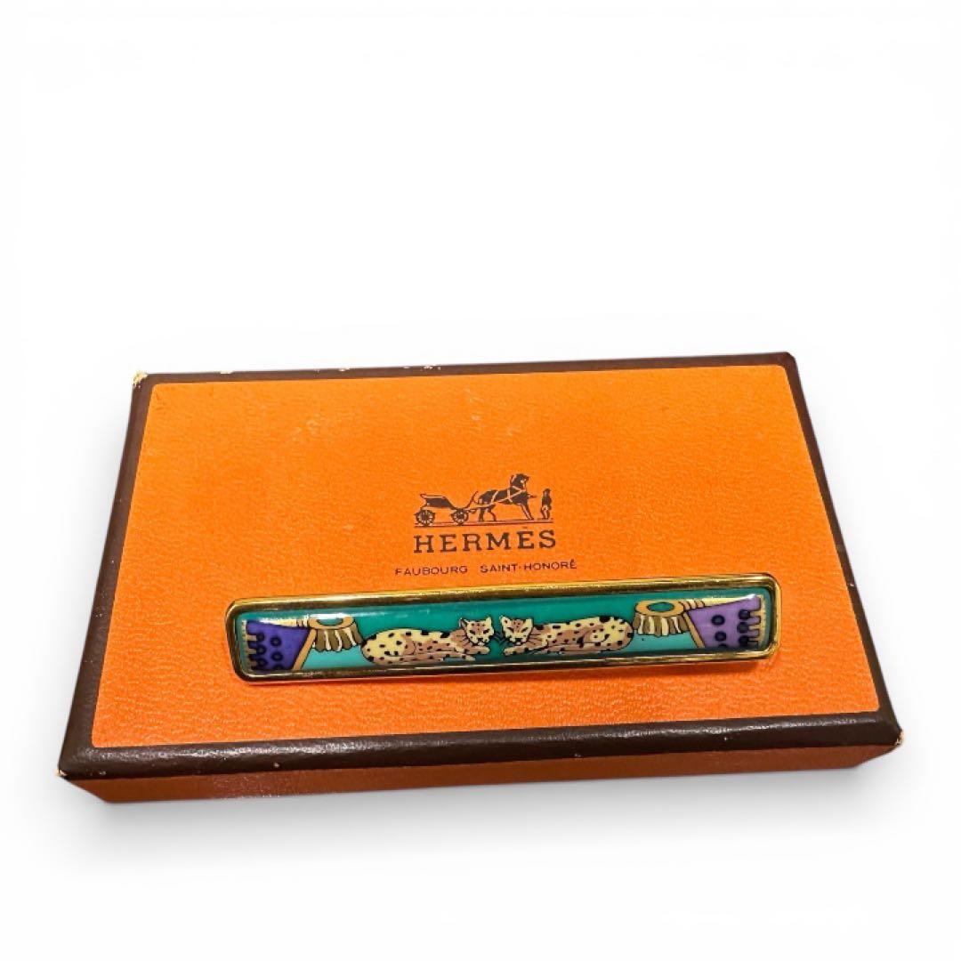 HERMES エマイユ七宝焼き　豹レオパードブローチ エルメス HERMES エマイユ ホワイトXブラウンXゴールド GP 七宝焼き