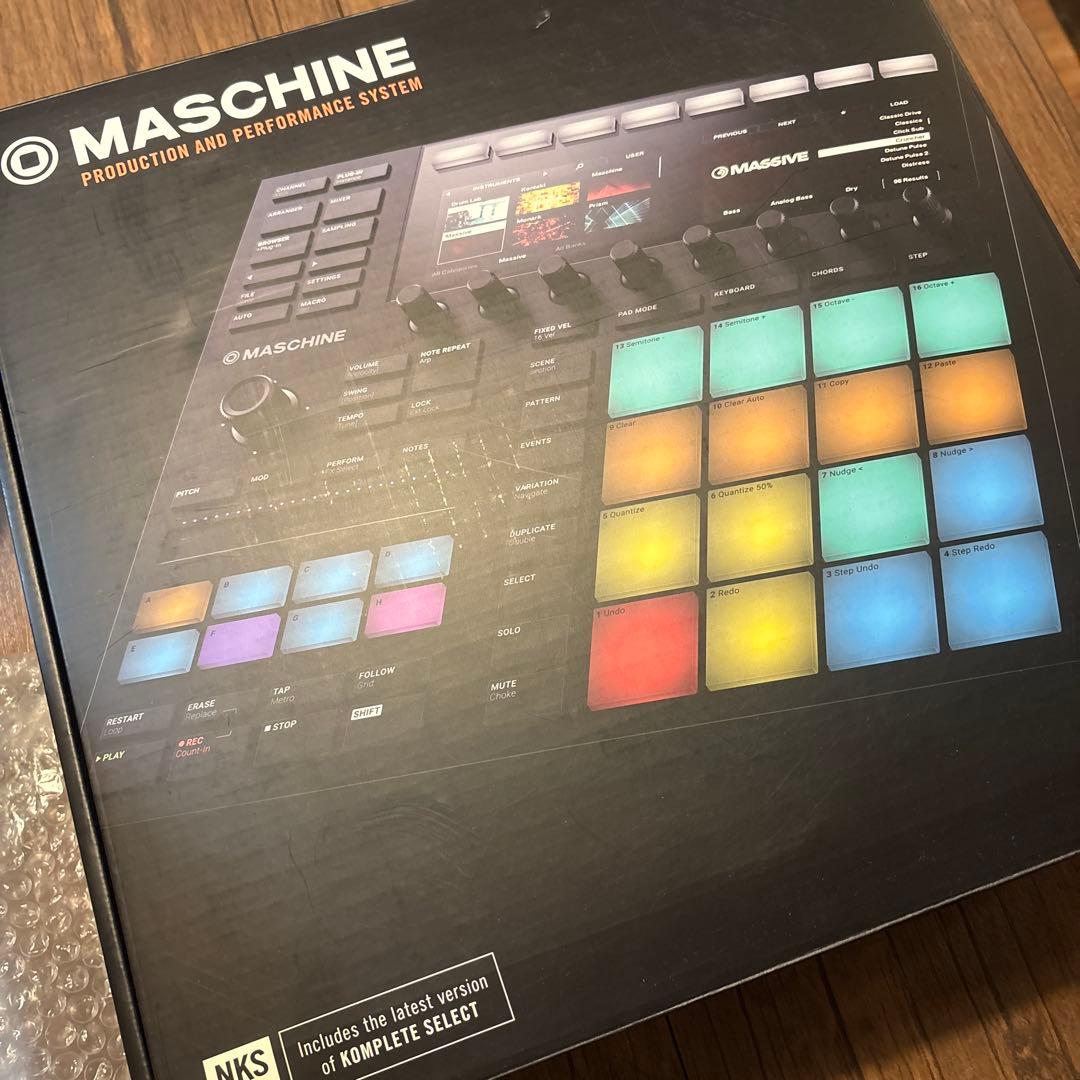 d*ん様 【出品最終日】美品MASCHINE MK3 (ケース付き)