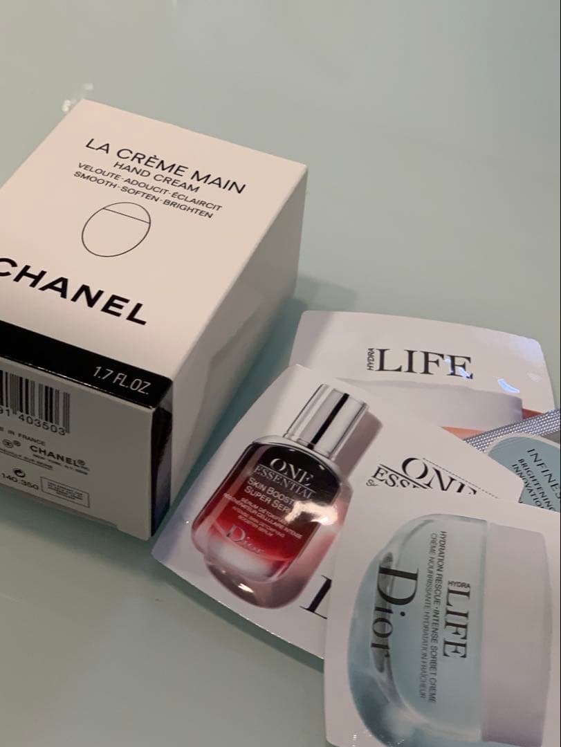 CHANEL LA CRÈME MAIN ハンドクリーム 50mlおまけ付き - メルカリ