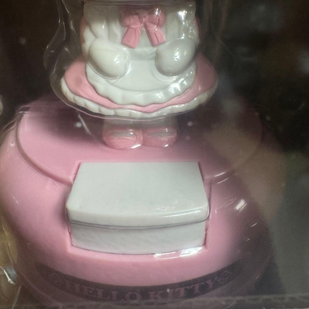 希少 メイド ハローキティ おじぎ アクションライト フィギュア型 2007