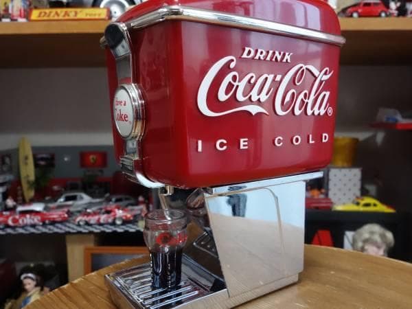 コカコーラ アメリカンダイナー ドリンクディスペンサー コインバンク