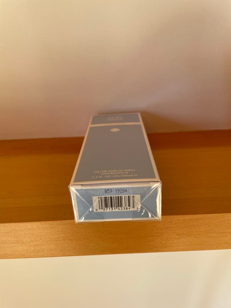 廃盤品 新品未開封エスティローダー ピュアホワイトリネン新品未開封