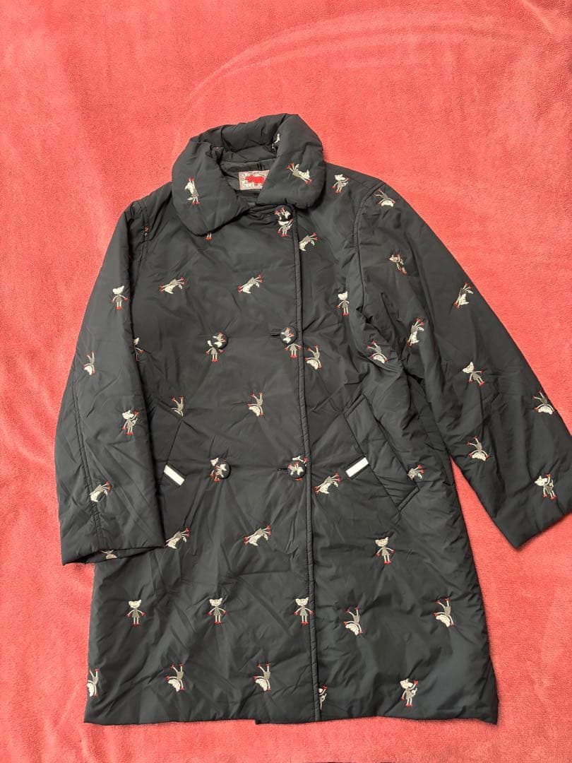 アルベロベロ刺繍入りフード付き中綿コート - メルカリ