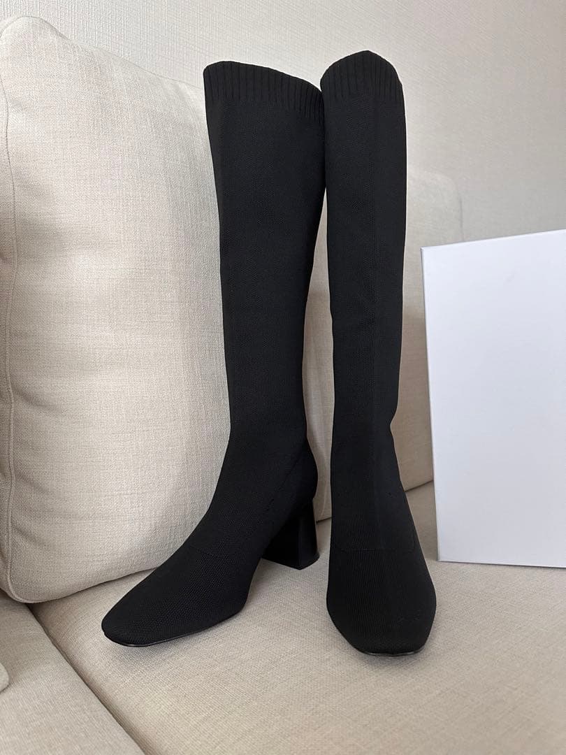 鈴木亜美さんニットブーツ Mサイズ ロングブーツ Suzuki Ami - メルカリ