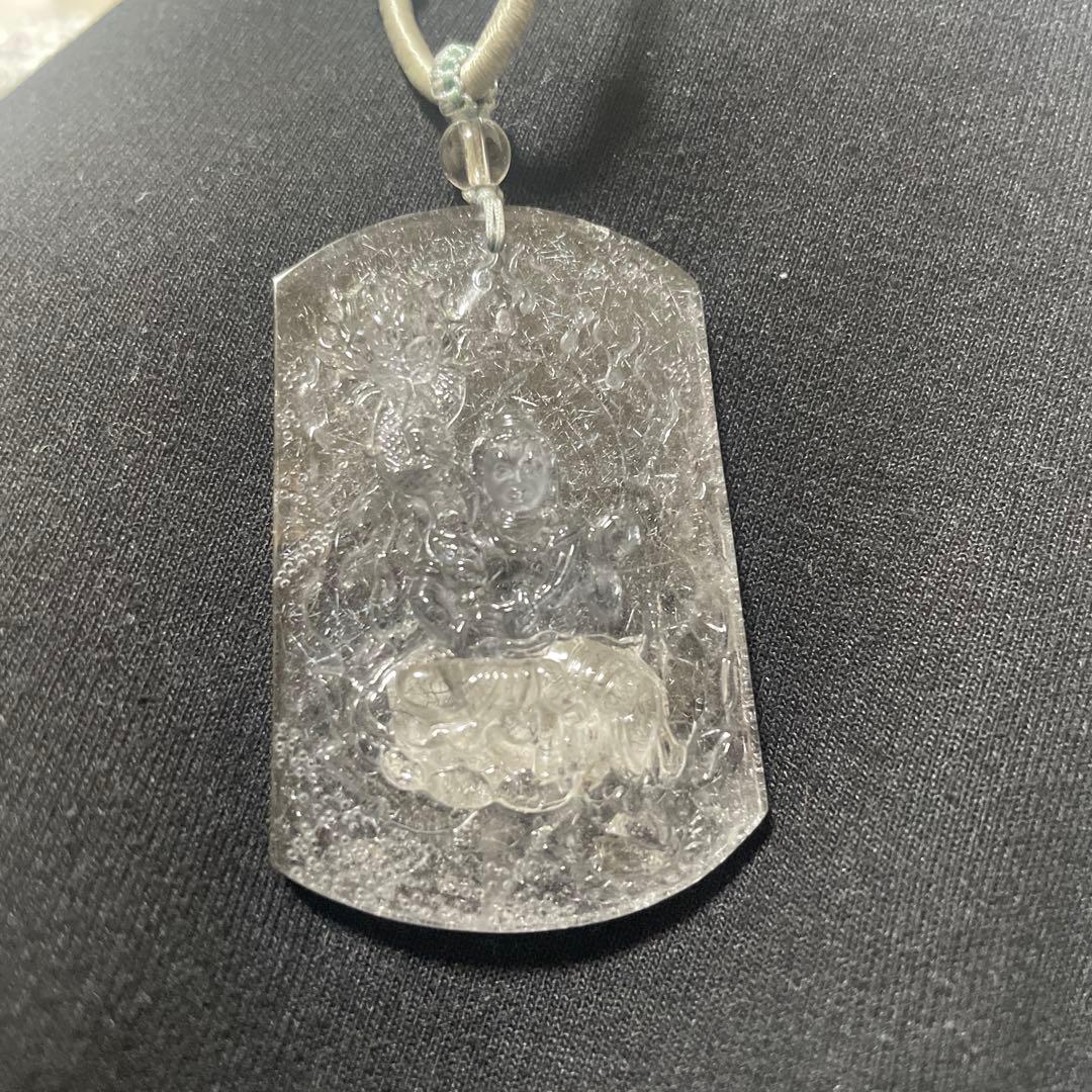 ヘイロフスキー鉱インクォーツ 不動明王彫り(国内鑑定書付き) - メルカリ