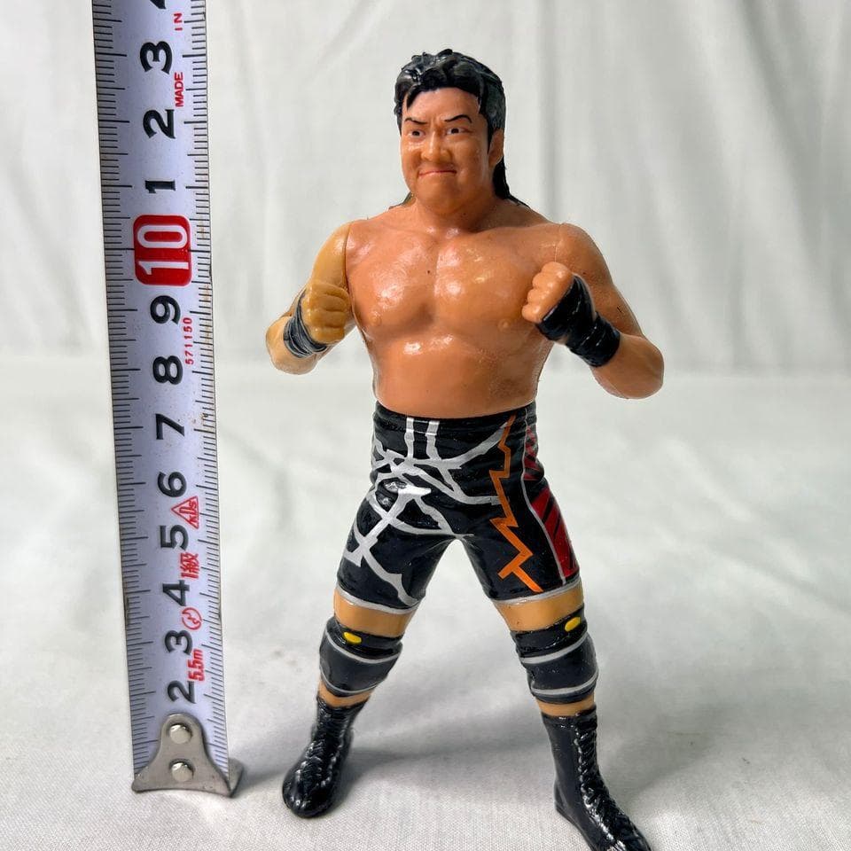 新日本プロレス 小島聡 フィギュア - メルカリ