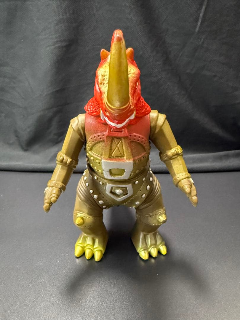 お買い得3体セット】怪獣コマンドパワー軍団 - メルカリ