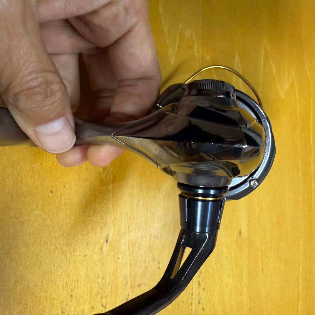 田中 野夫様 専用 Vanquish C2500HGS-Aスピニングリール