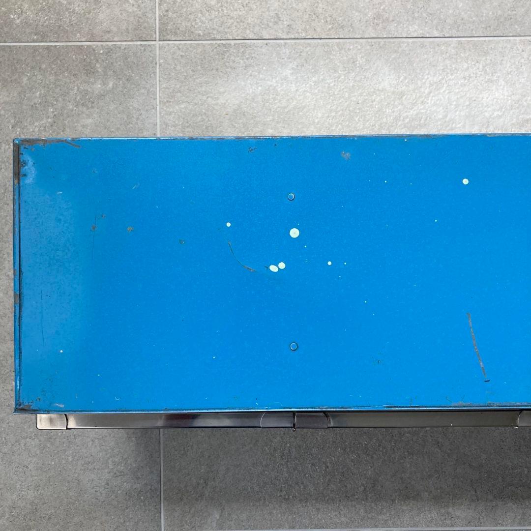 駄菓子屋ブリキ ケース 4枚扉 ガラス窓 仕切付 縦30cm×横79cm