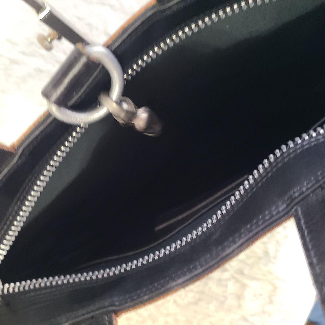 激レア イサム カタヤマ コンポジション レザー バック 本体 - メルカリ