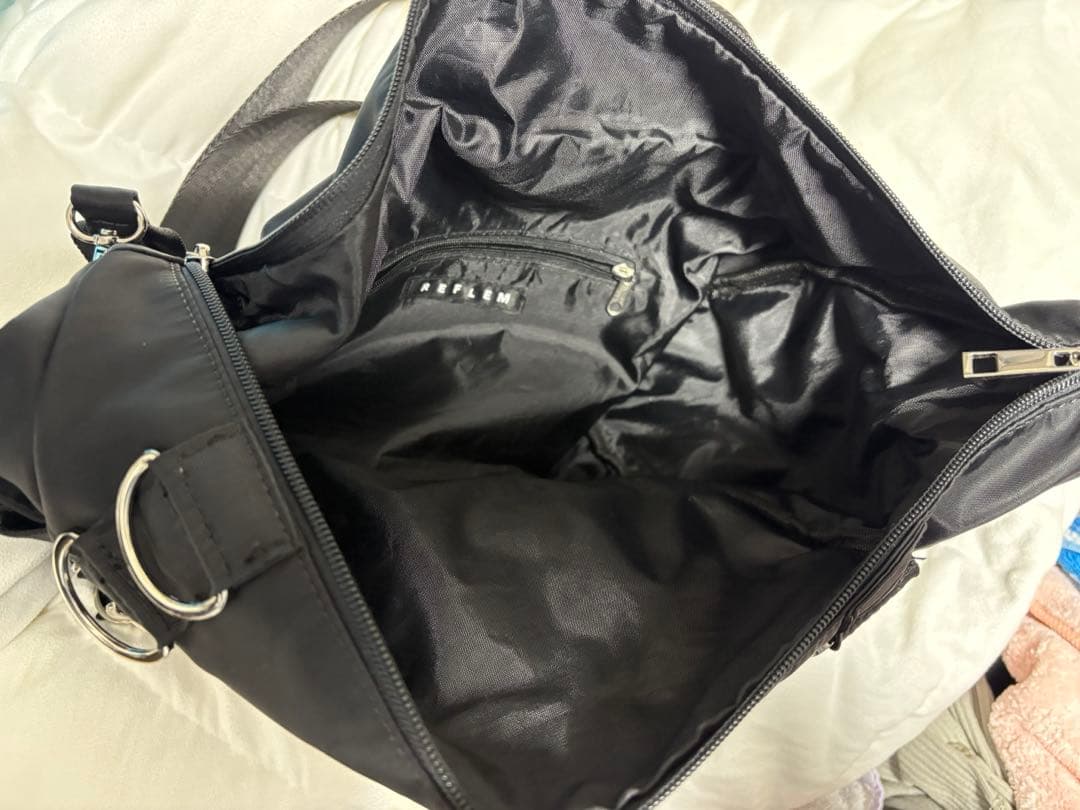 REFLEM/レフレム』Dリングベルトショルダーバッグ - メルカリ