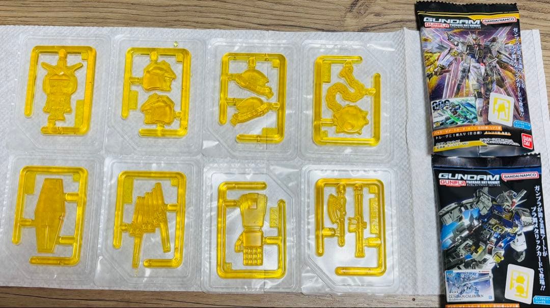 ② GUNDAMガンプラパッケージアートグミ 33種 グミ8種 フルコンプ