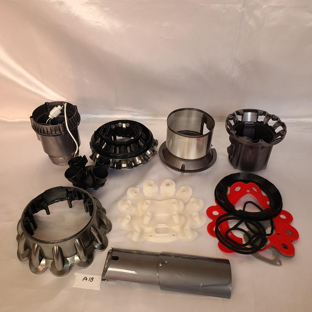 ダイソン掃除機 V11(SV14)本体 分解洗浄メンテナンス済 - メルカリ