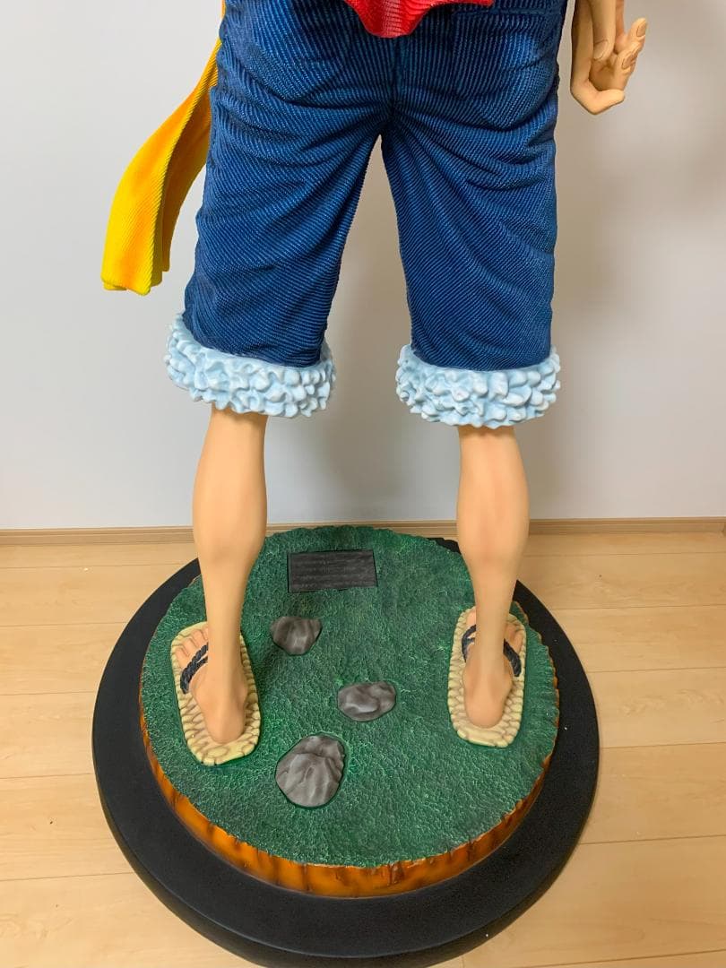 超ビッグ】等身大 ルフィ フィギュア ワンピース 非売品 激レア - メルカリ