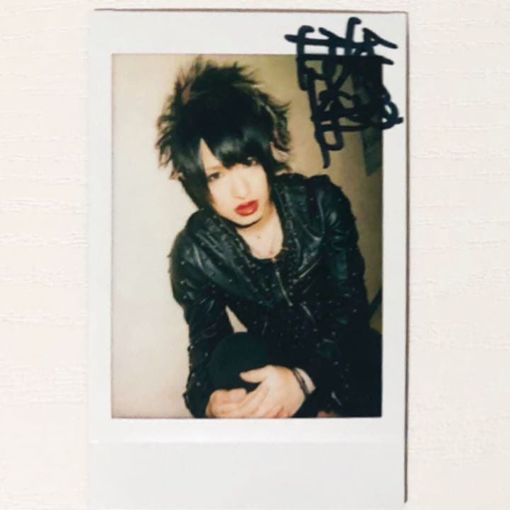 V系☆R指定【七星】サイン☆チェキ【2】 - メルカリ