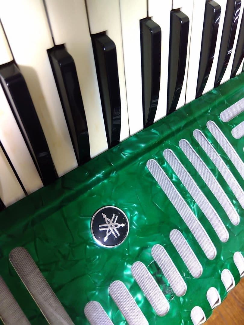 整備済懐しい音色】Yamaha アルト アコーディオン A-32 32鍵